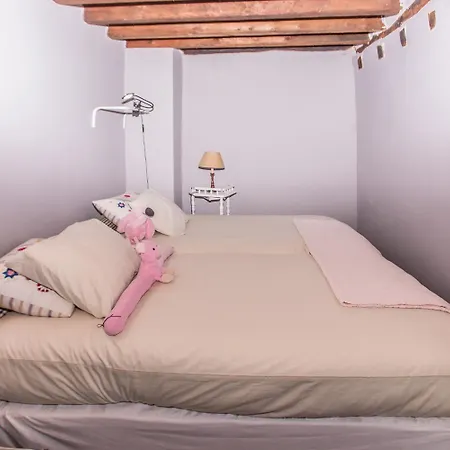 La Casita Del Cipres - Encantadora Casa 7 Con Piscina Y Jardin Privado بيت للعطل