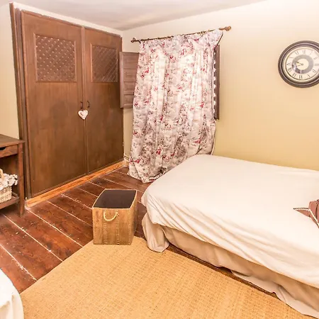 بيت للعطل La Casita Del Cipres - Encantadora Casa 7 Con Piscina Y Jardin Privado Puentedura