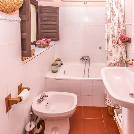 بيت للعطل La Casita Del Cipres - Encantadora Casa 7 Con Piscina Y Jardin Privado *