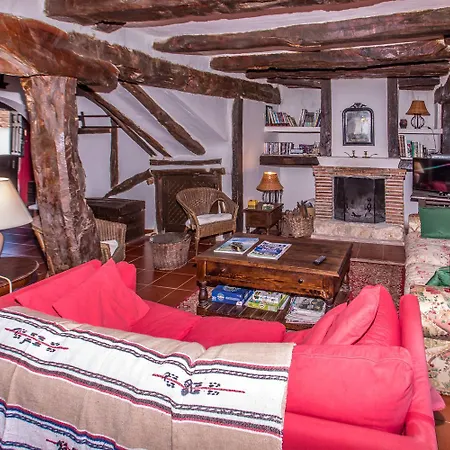 La Casita Del Cipres - Encantadora Casa 7 Con Piscina Y Jardin Privado *