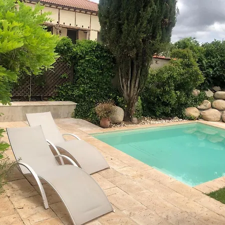 La Casita Del Cipres - Encantadora Casa 7 Con Piscina Y Jardin Privado بيت للعطل *