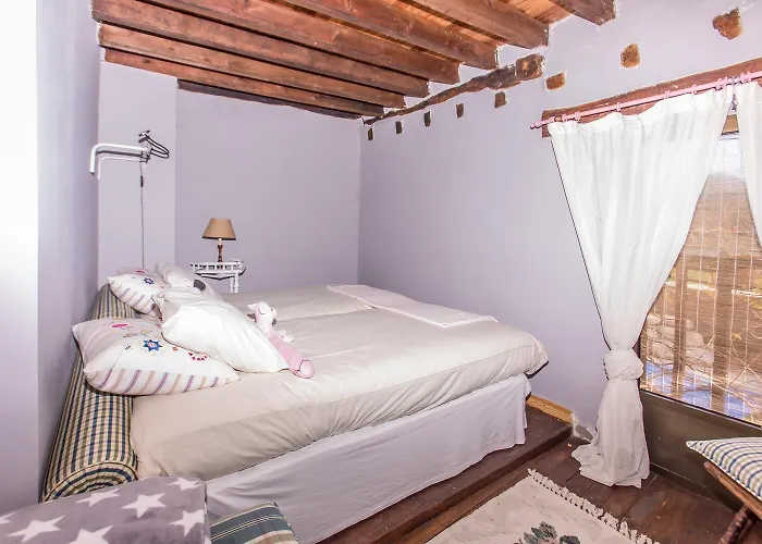 La Casita Del Cipres - Encantadora Casa 7 Con Piscina Y Jardin Privado * Puentedura