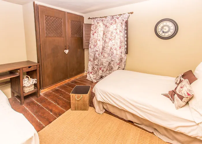 펜션 La Casita Del Cipres - Encantadora Casa 7 Con Piscina Y Jardin Privado Puentedura